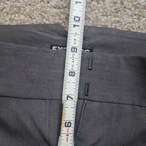 Express Editor Bermuda shorts size 2 gray - Picture 9 of 9